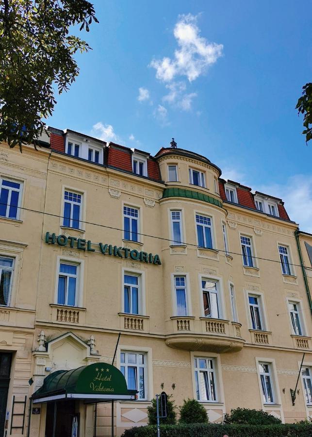 Viktoria Schönbrunn