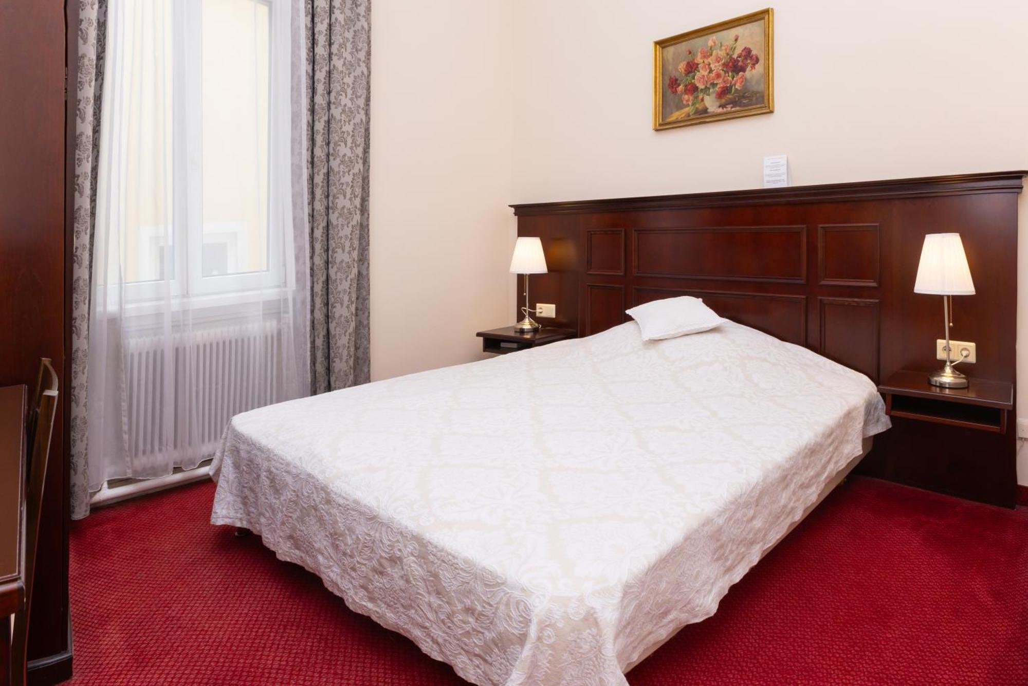 Hotel Viktoria Schönbrunn 3*